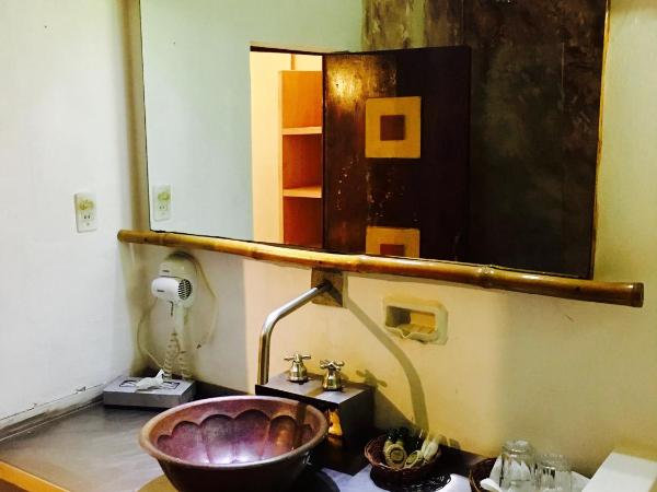 Maria's Kan Kin : photo 5 de la chambre chambre lit king-size