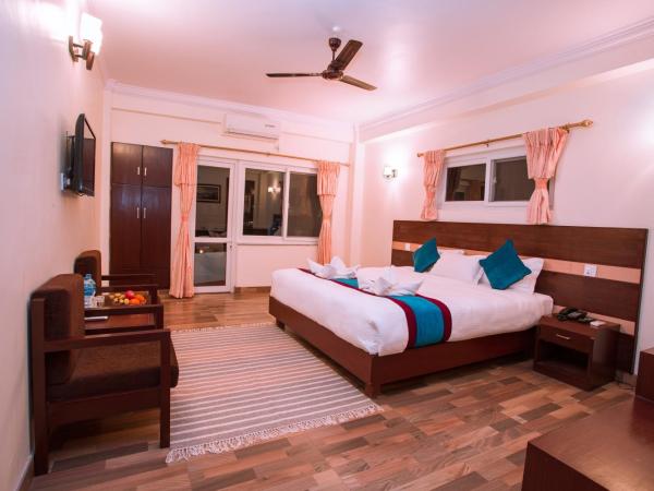 Hotel Spring : photo 4 de la chambre chambre lit king-size deluxe