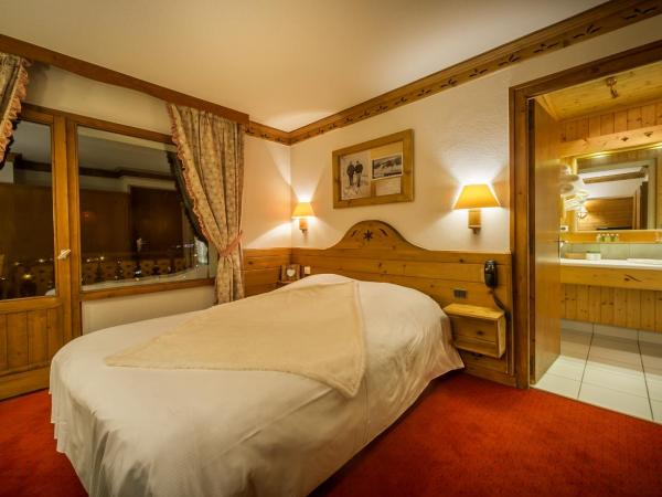 Hotel & Spa Le Dahu : photo 4 de la chambre chambre simple cosy - vue sur montagne