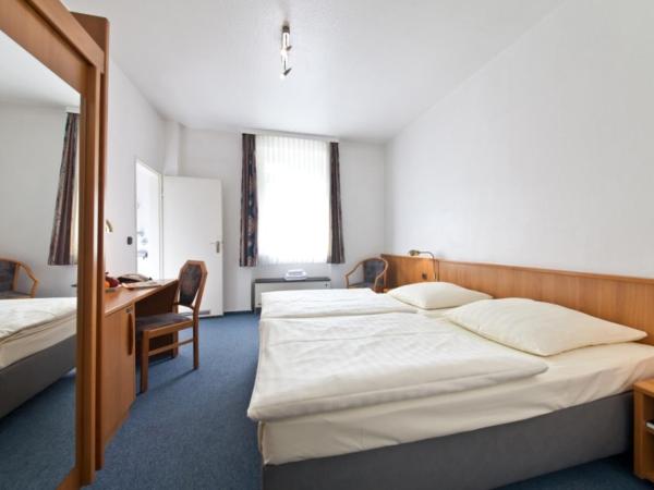 Centrum Hotel Commerz am Bahnhof Altona : photo 6 de la chambre chambre double