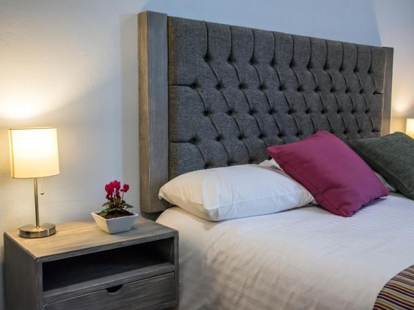 Hotel Casa Aurora : photo 8 de la chambre chambre lit king-size