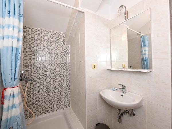 Guesthouse Barić : photo 6 de la chambre chambre double deluxe avec balcon