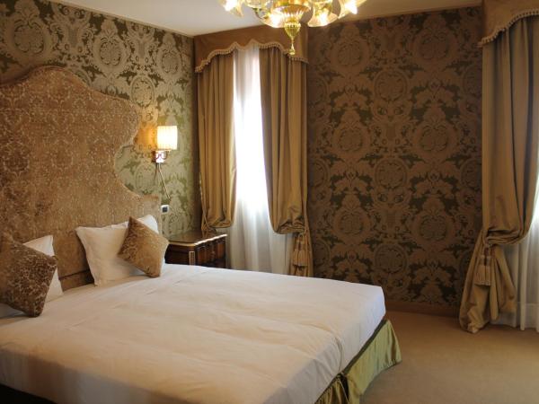 Hotel Casanova : photo 1 de la chambre chambre double ou lits jumeaux supérieure