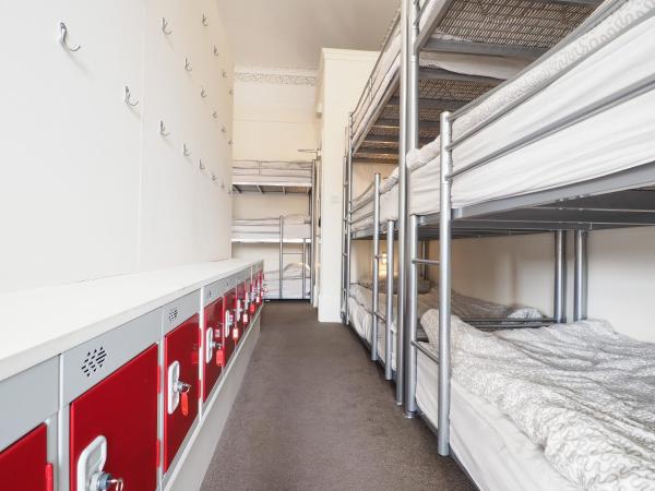 The Hostel : photo 6 de la chambre lit dans dortoirs mixtes de 18 lits