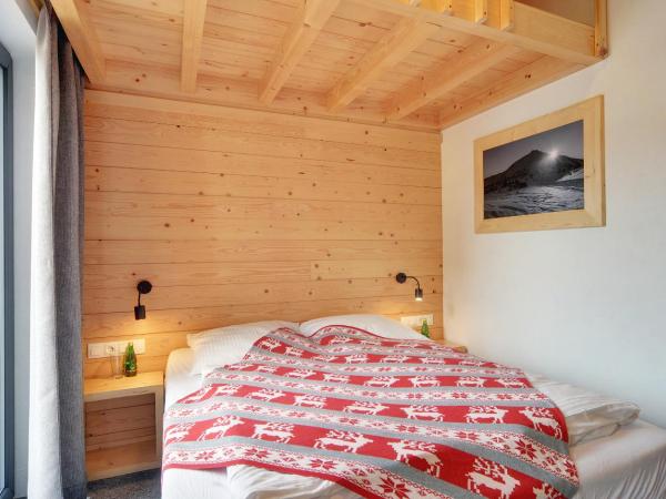 Dom Górski : photo 7 de la chambre chambre triple avec balcon