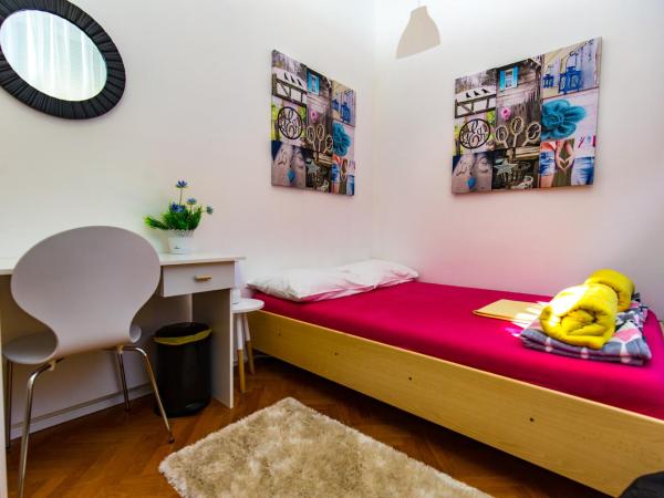 Crazy House Hostel : photo 3 de la chambre chambre double