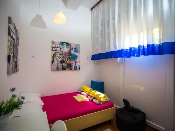 Crazy House Hostel : photo 2 de la chambre chambre double