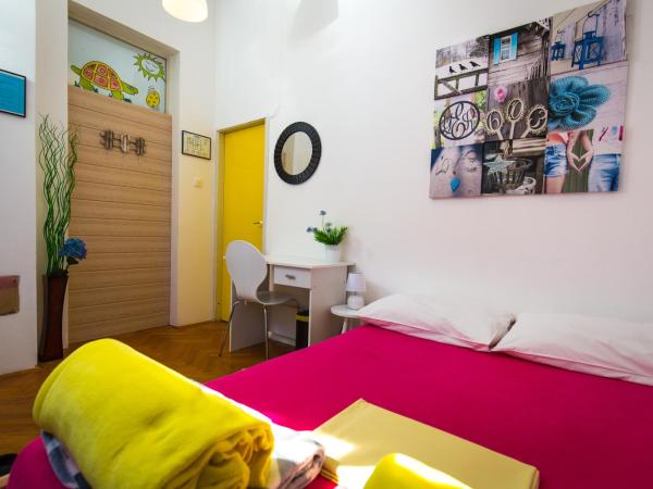 Crazy House Hostel : photo 1 de la chambre chambre double