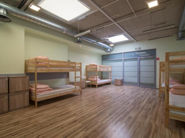 Sea Hostel : photo 4 de la chambre lit simple dans dortoir mixte