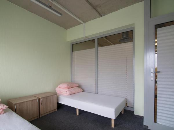 Sea Hostel : photo 7 de la chambre lit simple dans dortoir mixte