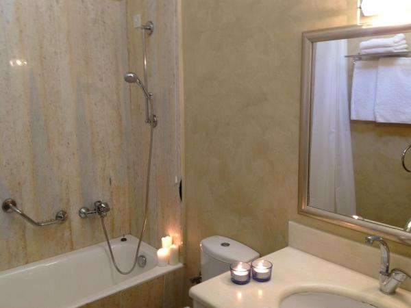 Aria Lito Mansion : photo 8 de la chambre suite lit queen-size