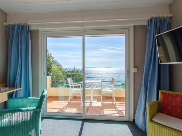 Grand Hotel Moriaz : photo 3 de la chambre chambre double - vue sur mer