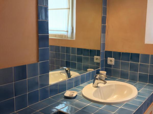 Le Mazet des Mûres : photo 8 de la chambre chambre triple