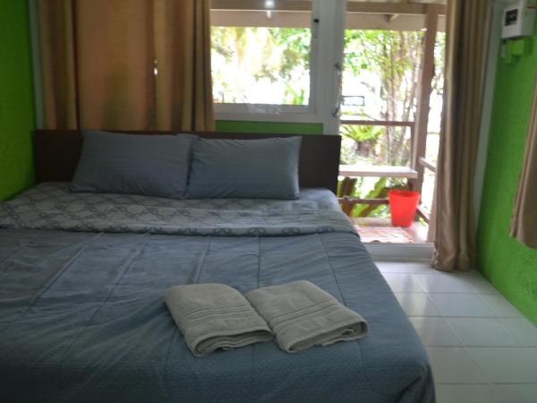 Baan Chid Talay : photo 4 de la chambre bungalow - front de mer 