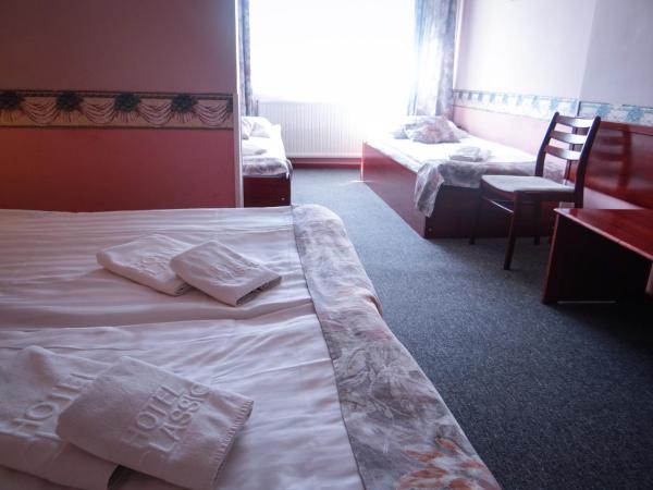 Classic Hotel : photo 4 de la chambre chambre quadruple standard