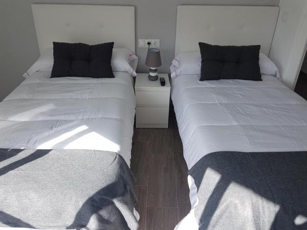 Guesthouse Central : photo 2 de la chambre chambre lits jumeaux standard avec salle de bains commune