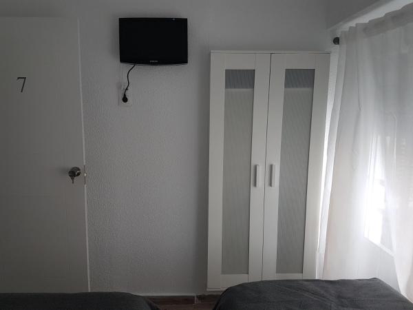 Guesthouse Central : photo 3 de la chambre chambre lits jumeaux standard avec salle de bains commune