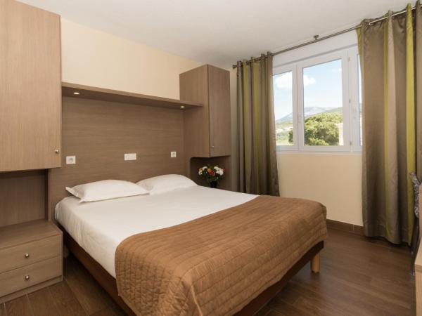Hôtel Thalassa : photo 1 de la chambre chambre double - côté montagne