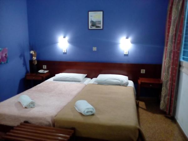 Pasiphae Heraklion Hotel : photo 1 de la chambre chambre lits jumeaux - donnant sur intérieur