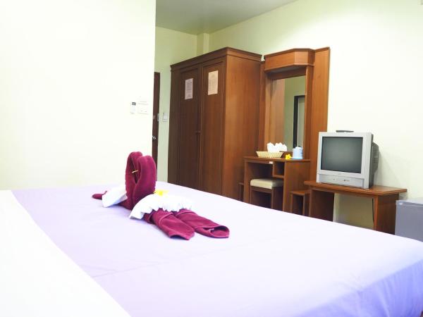 Ocean View Resort : photo 10 de la chambre chambre double ou lits jumeaux standard avec climatisation