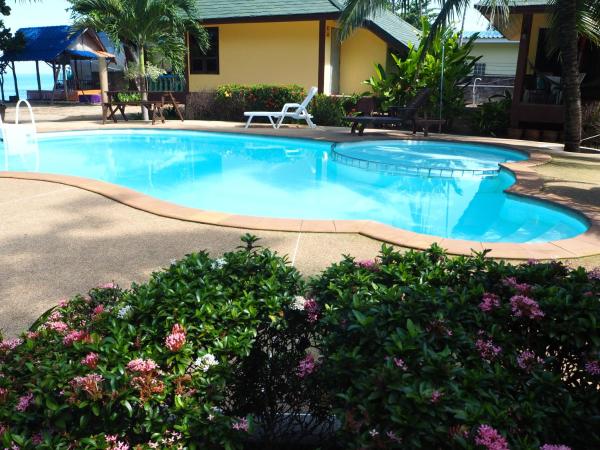 Ocean View Resort : photo 7 de la chambre bungalow - vue sur jardin