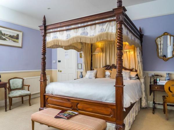 Oldfields House : photo 3 de la chambre chambre double avec lit à baldaquin