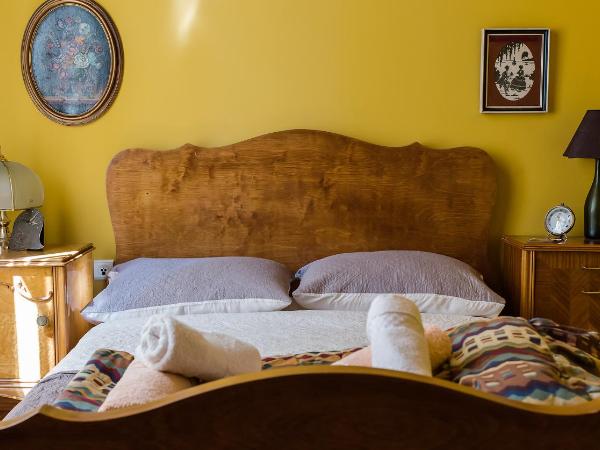 Athens Quinta : photo 1 de la chambre chambre double standard avec salle de bains commune