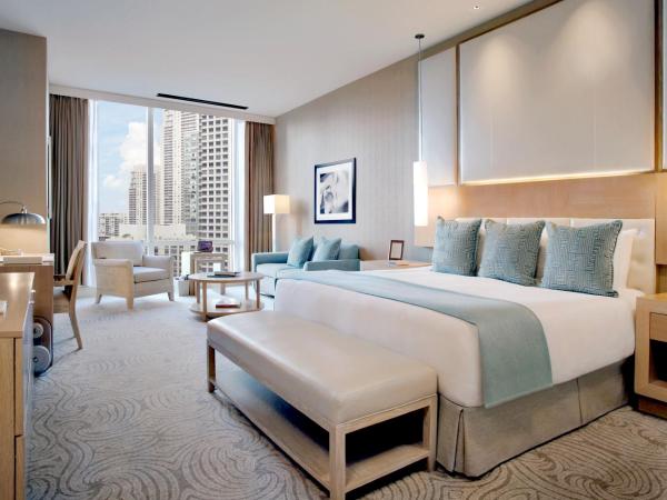 Trump International Hotel & Tower Chicago : photo 3 de la chambre chambre lit king-size spa de luxe