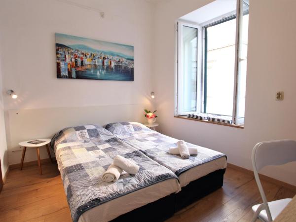 The heart of Dubrovnik : photo 10 de la chambre chambre lits jumeaux standard