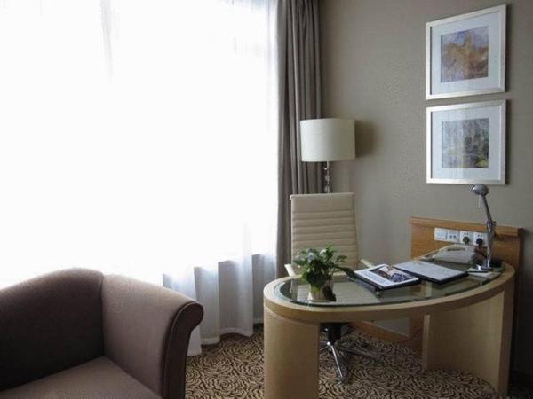 Glarun Jinling Hotel : photo 3 de la chambre chambre lits jumeaux supérieure