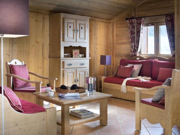 CGH Résidences & Spas Le Nevada - 5-star boutique residence dec 24 : photo 2 de la chambre appartement 3 chambres avec accès spa (8 adultes)