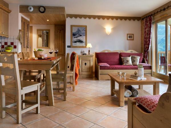 CGH Résidences & Spas Le Nevada - 5-star boutique residence dec 24 : photo 5 de la chambre appartement 2 chambres avec accès au spa (6 adultes)