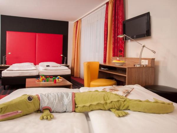 Senator Hotel Vienna : photo 10 de la chambre chambre familiale xl