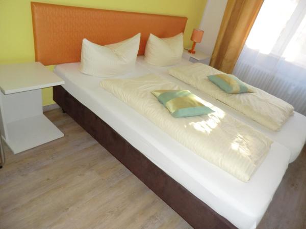 Hotel Pension Haydn : photo 8 de la chambre chambre double