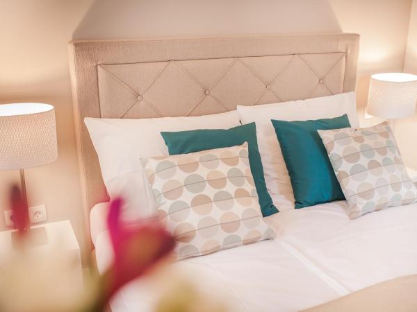 Hostel Scala : photo 9 de la chambre chambre double deluxe avec douche