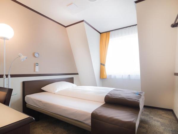 Toyoko Inn Frankfurt am Main Hauptbahnhof : photo 5 de la chambre chambre simple