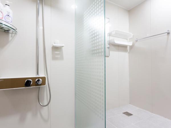 Hotel Leaders : photo 6 de la chambre deluxe twin room(no parking allowed)