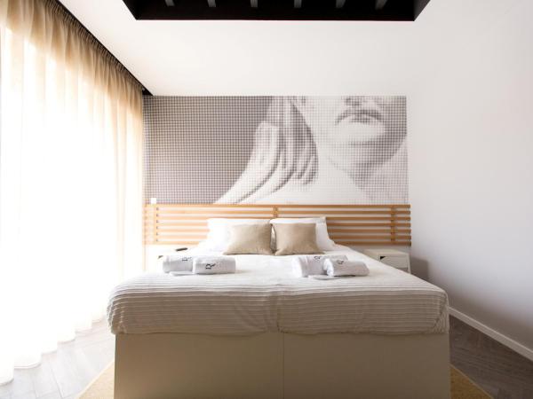 Domus Romana Lux : photo 8 de la chambre suite deluxe avec lit king-size