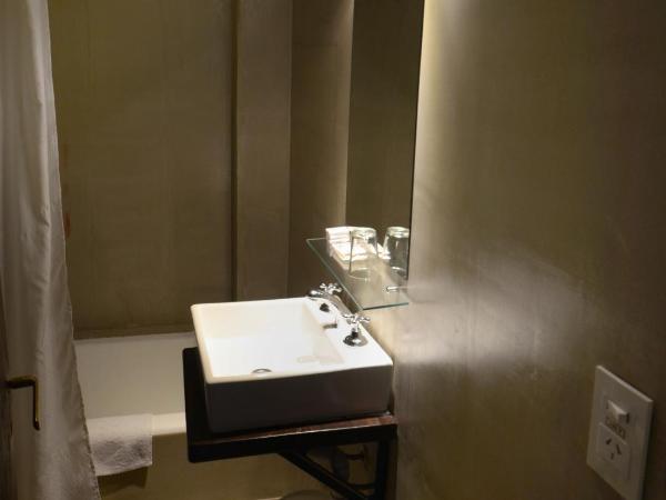 Hotel 7 Lagos : photo 4 de la chambre chambre quadruple standard