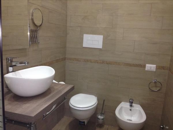 'A Funtanella : photo 4 de la chambre chambre double avec salle de bains privative