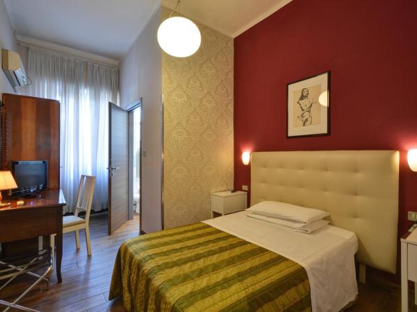Hotel Universo : photo 4 de la chambre chambre double Économique