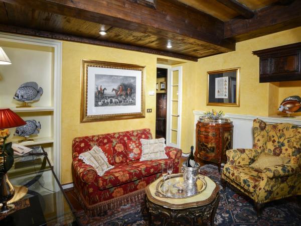 Hotel Gabbia D'Oro : photo 6 de la chambre suite supérieure