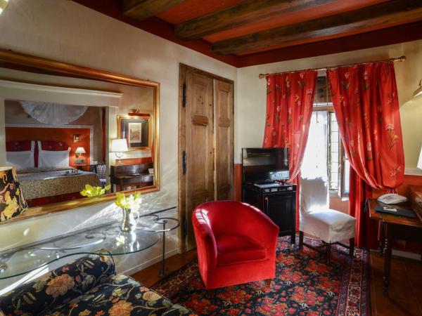 Hotel Gabbia D'Oro : photo 3 de la chambre suite junior