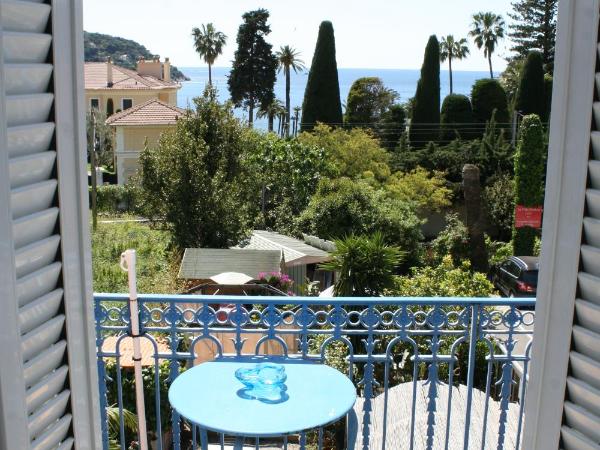 Hôtel La Villa Patricia - Charme et Tradition : photo 6 de la chambre suite deluxe - vue sur mer