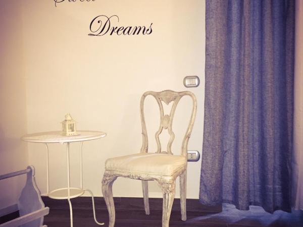 B&B Central Station Suite : photo 2 de la chambre chambre quadruple avec balcon