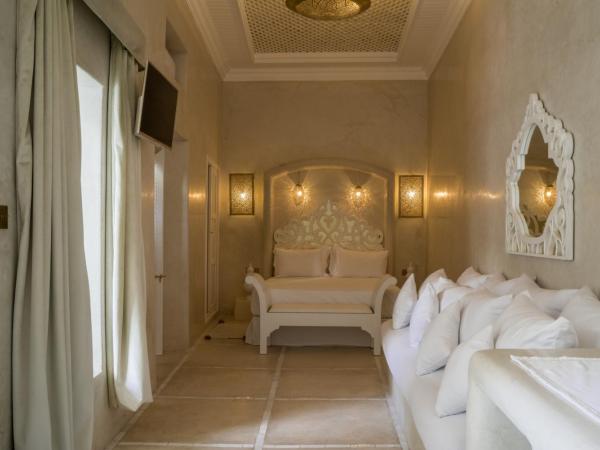 Riad Palais Blanc & Spa : photo 5 de la chambre chambre lit king-size deluxe