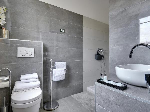 Villa B&B Marina & Parking Free : photo 6 de la chambre chambre double ou lits jumeaux standard