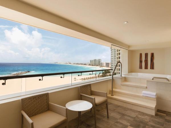 Hyatt Ziva Cancun : photo 1 de la chambre club ocean front corner suite