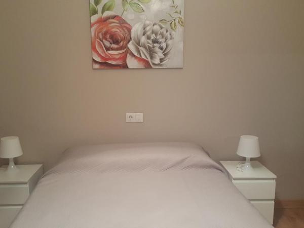 Pension Yna Holiday : photo 9 de la chambre chambre double standard avec salle de bains commune