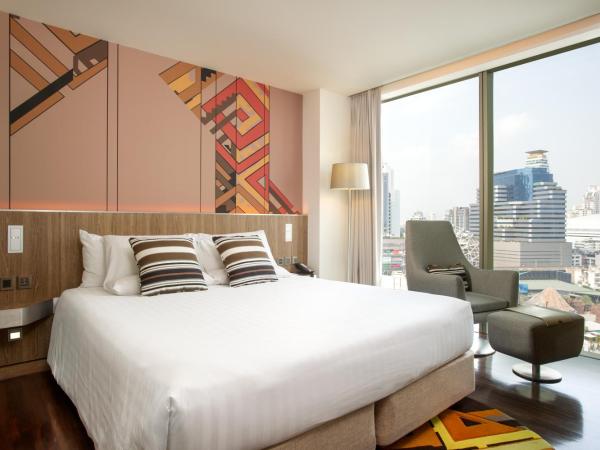 Novotel Bangkok Sukhumvit 20 : photo 9 de la chambre chambre lit king-size supérieure - vue sur ville